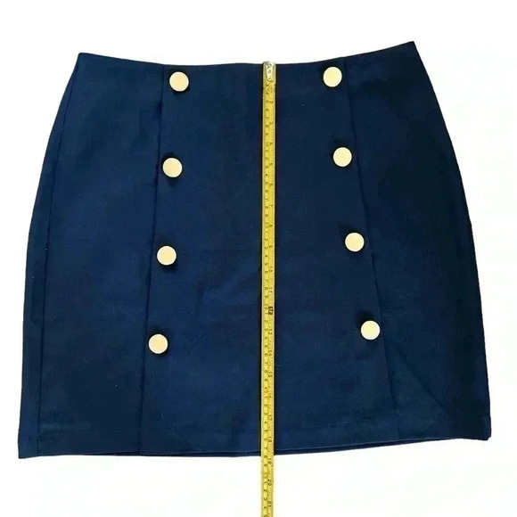 ✨✨Host Pick✨✨Loft Outlet New With Tags Sailor Style Skirt with Gold Buttons - Picture 5 of 6